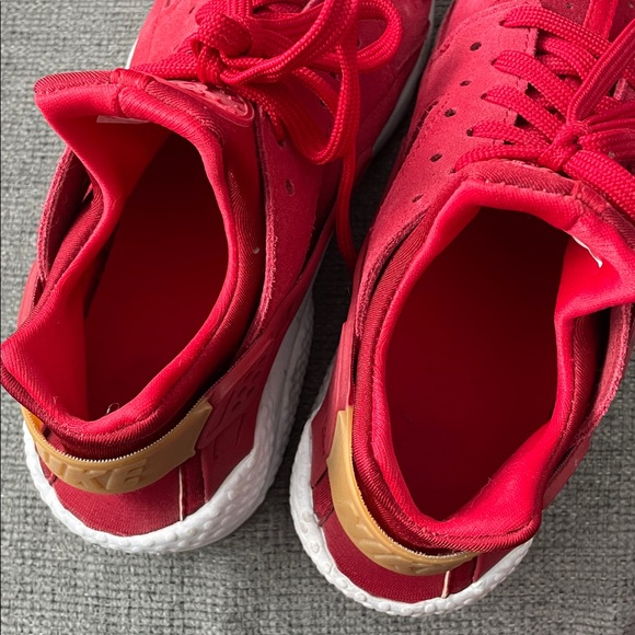 Nike Air Huarache in Red - Women’s Size 7.5 - Picture 7 of 7